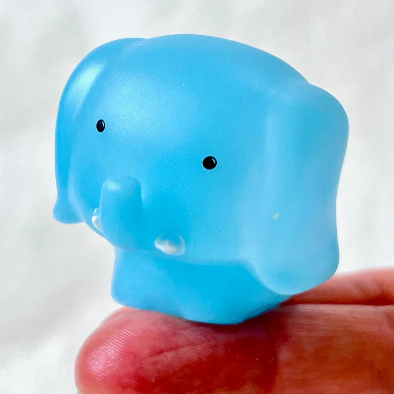 72002 ZOO ANIMAL FIGURINES-50