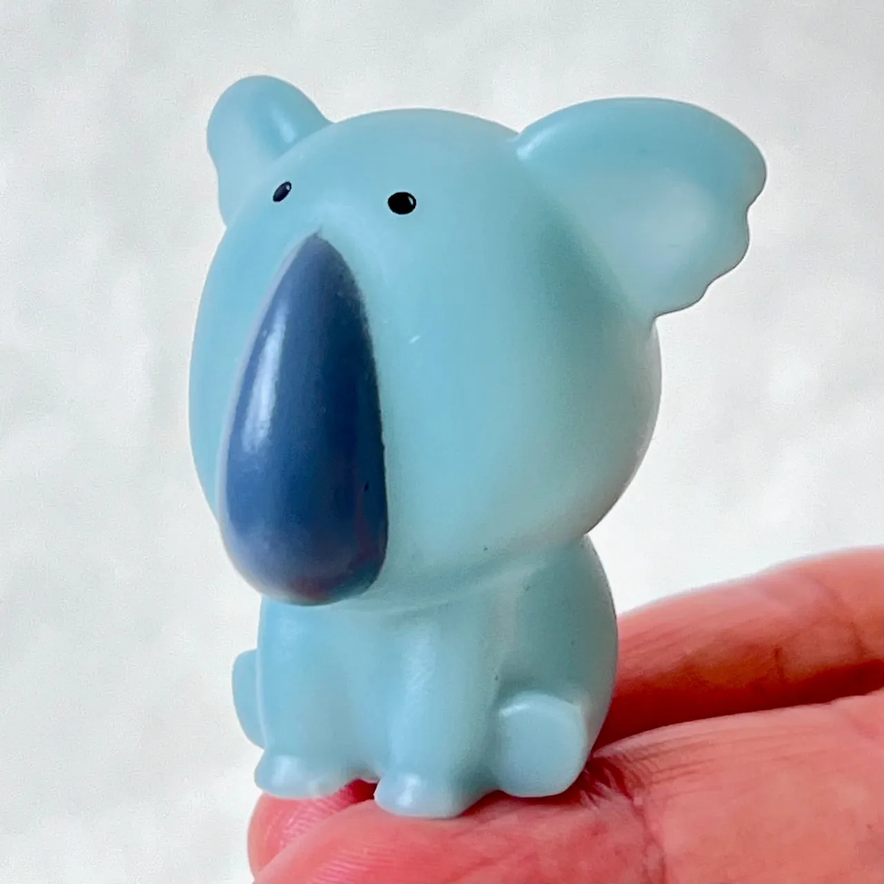 72002 ZOO ANIMAL FIGURINES-50