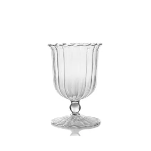Emma Vase, Small